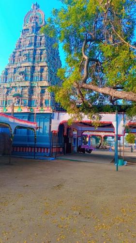 0c9deccb-258b-4dab-9308-02a4b44fa998